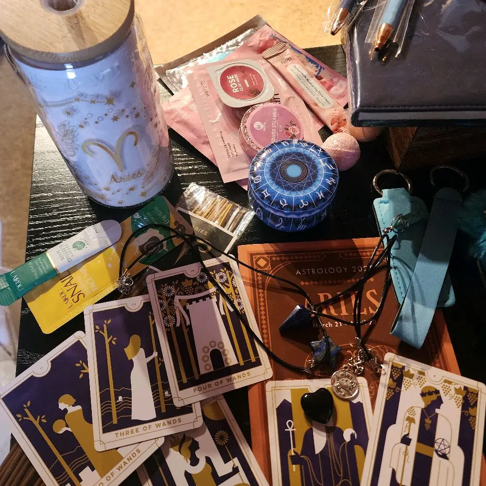 Zodiac gift sets
