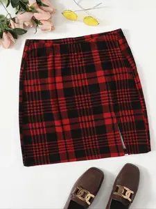 Women's Plus Size High Stretch Fitted Bodycon Split Slit Geometric Plaid Elastic Waist Short Skirt, Casual Party Date Night Half Skirt, Fashion Plaid Skirt