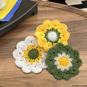 Handmade Knitted Yarn Coaster, Heat-Resistant Tableware Protector, Desktop Insulation Knitted Placemat for Home Kitchen Decor, Daily Tabletop Ornament