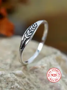 925 Sterling Silver Vintage Leaf Embossed Design Engraved Ring, Gifts for Her, Fashion Accessories for Women & Men, Trendy All-match & Exquisite Jewelry for Birthday, Gift for Her, Silver Wedding Ring, Heirloom Ring, Vintage Rings, Elegant Everyday Ring