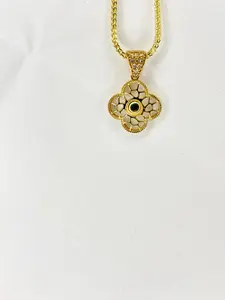Elegant 10K Gold Chain with Imperial Flower Pendant - Luxurious & Versatile Necklace for Everyday Wear or Special Occasions