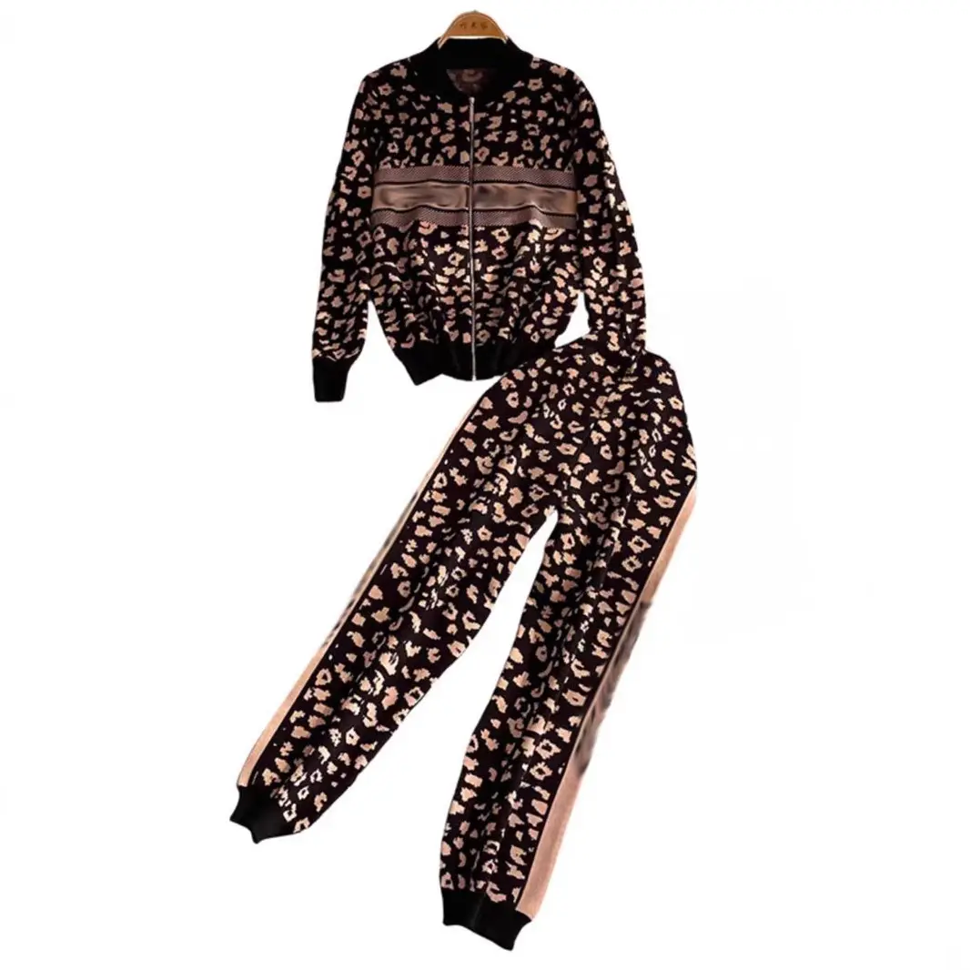 2025 Korean Version Loose Slimming Leopard Print Sweater + Fashion Long Pants Tracksuit Set For Women Autumn Winter Two-Piece Set