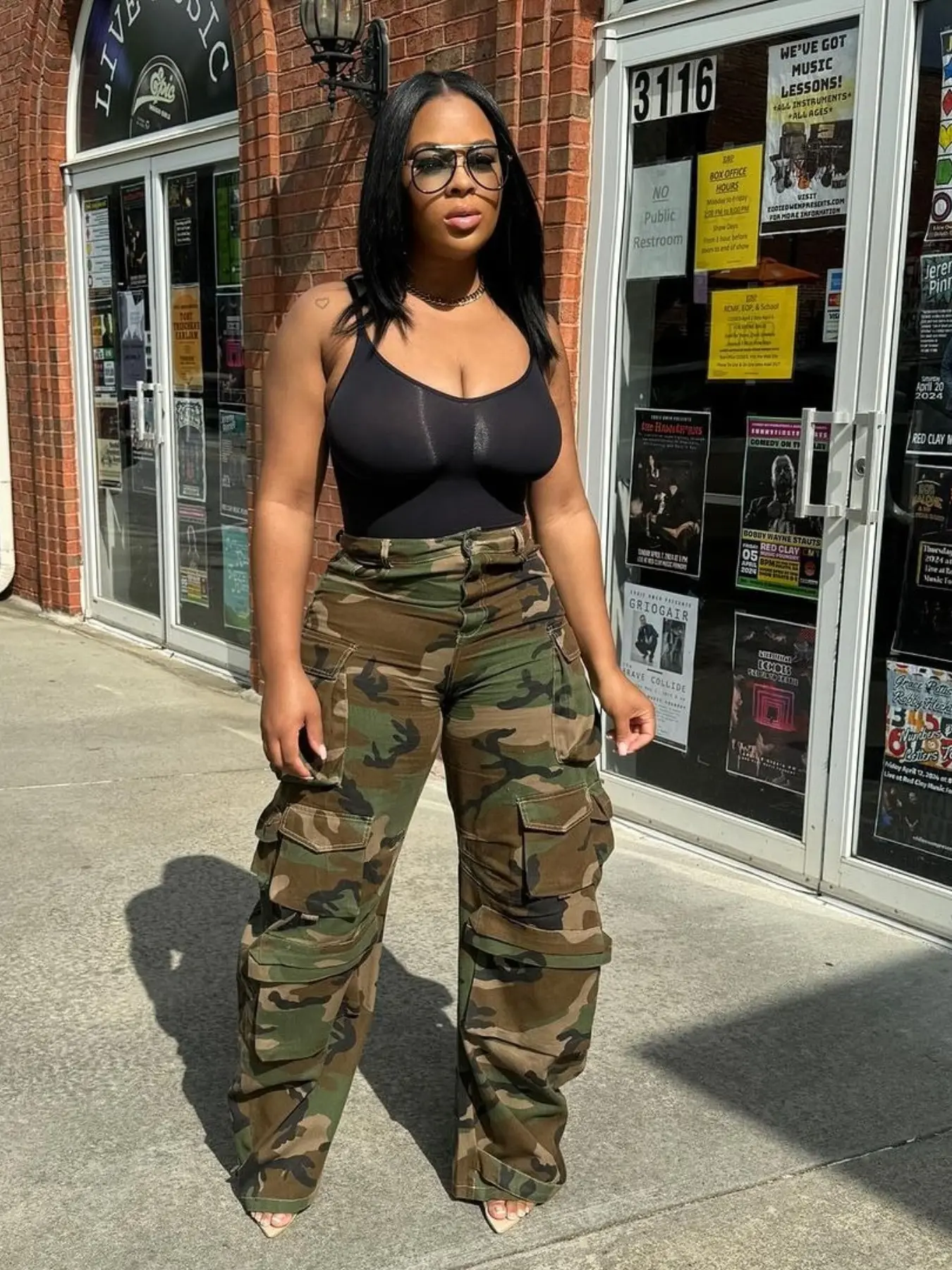 24471 New European and American Style, Trendy Fashion Design, Stylish and Modern, Loose Camouflage Pants Women's Apparel, Casual Style Bottoms, All Season Trousers