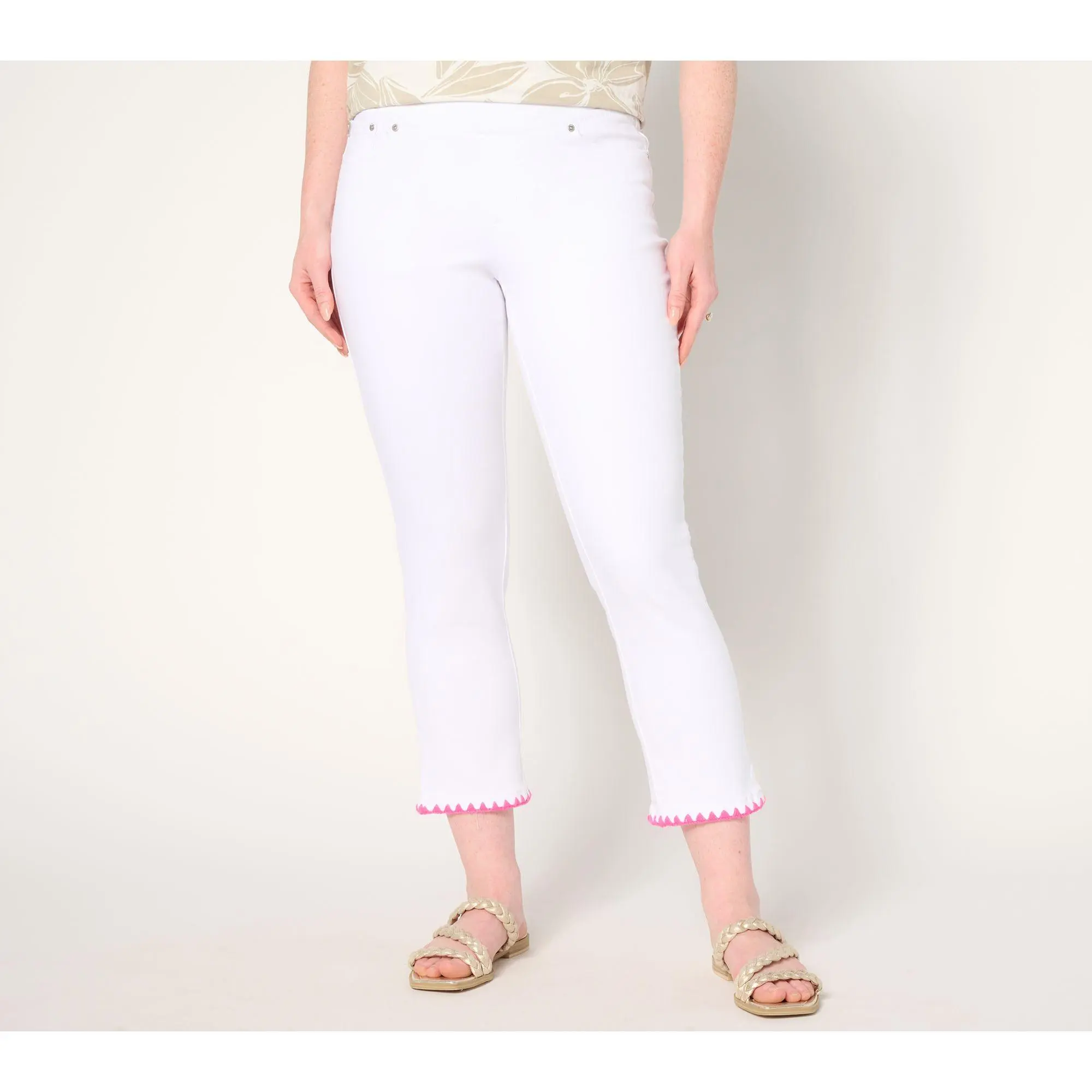 Belle by Kim Gravel Petite TripleLuxe Twill Crochet Trim Crop Jean