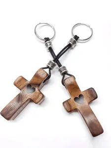 Handmade Wooden Cross Keychain with Heart Decoration, Multifunctional Spiritual Symbol, Encouragement Gift, Anxiety Relief, Christian Inspirational Pendant