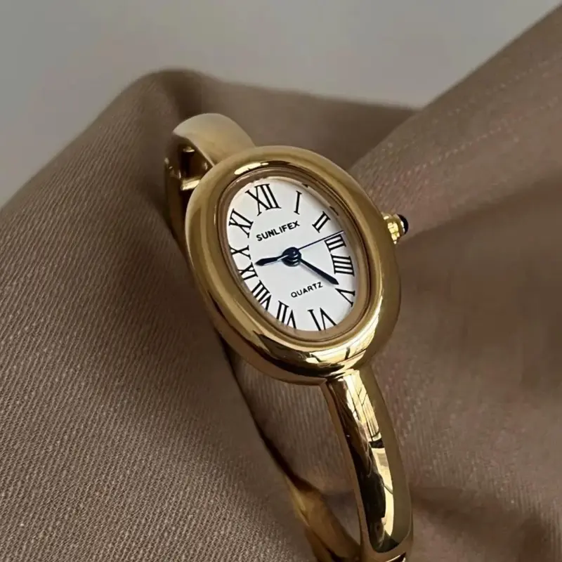 Women's Elegant Oval Dial Quartz Watch, Fashionable Casual Wristwatch for Women and Girls, Trendy Versatile Watch with Gift Box, Ideal Birthday Gift