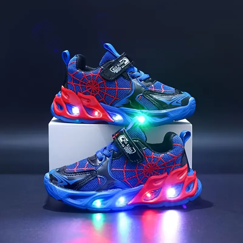 Kids' Spider Pattern Synthetic Trainers with Battery-Powered LED Light-Up Soles, Breathable Non-Slip Footwear for Ages 1-6, Flashing Soles
