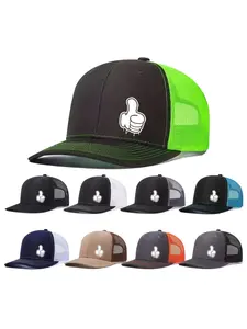 Unisex Baseball Cap with Thumb Like Gesture Design, Casual Fitted Mesh Hat for Men & Women, All-Seasons Adjustable Trucker Style Outdoor Hat