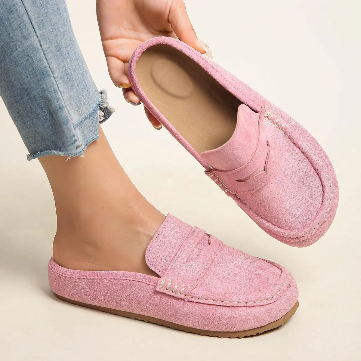 Women's Faux Suede Loafer Mules - Casual Minimalist Round Toe Backless Slip-On Closed-Toe Flats with Cushioned Insoles for Walking, Walking Shoes, Footwear
