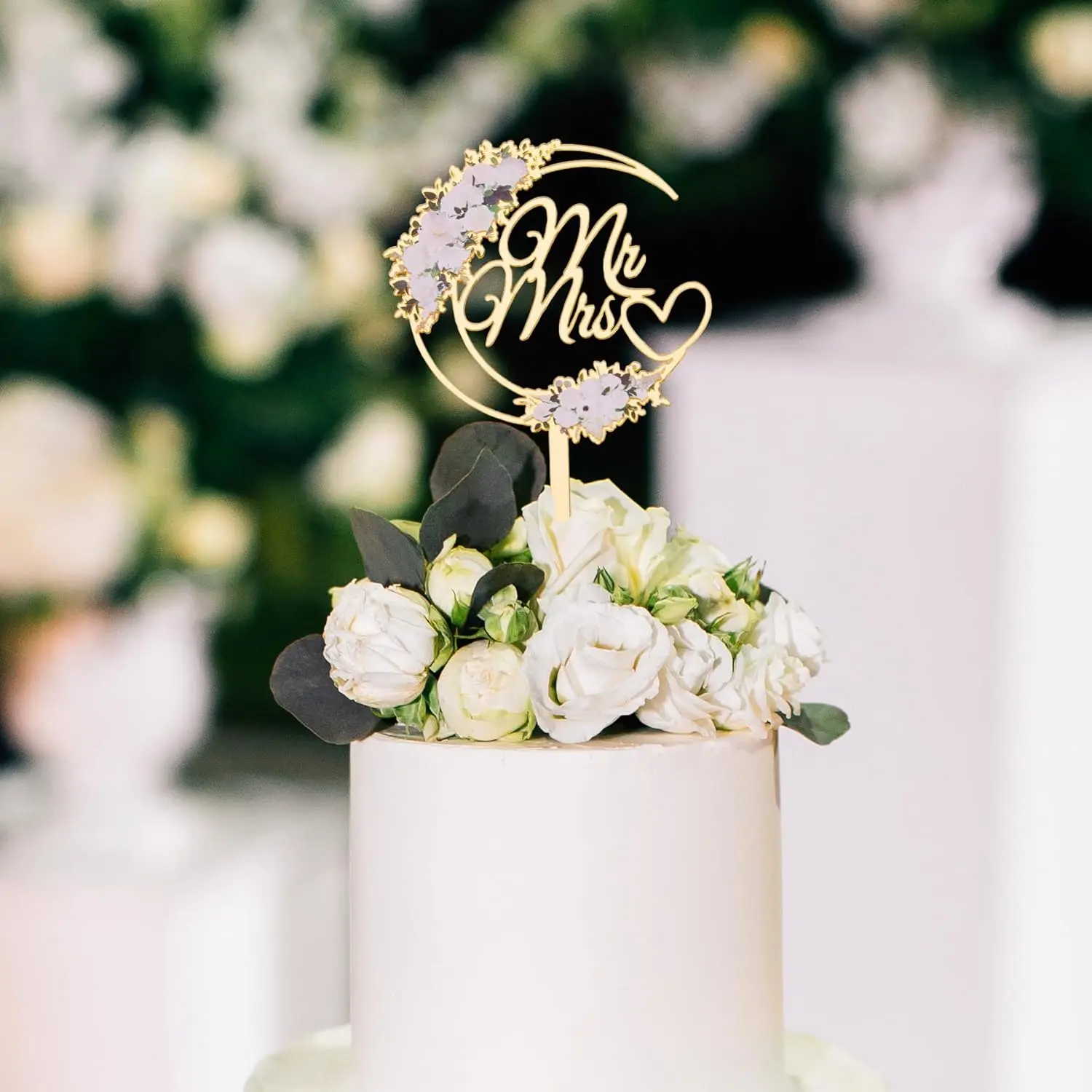 Wedding Cake Topper Mr and Mrs   Engagement Decor Bride & Groom Sign (Style 1)