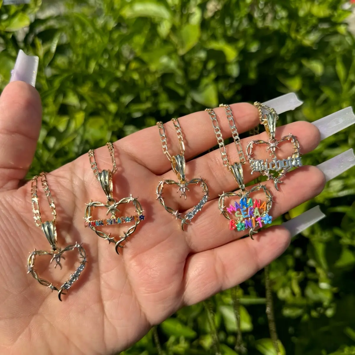 Bichota Pendants