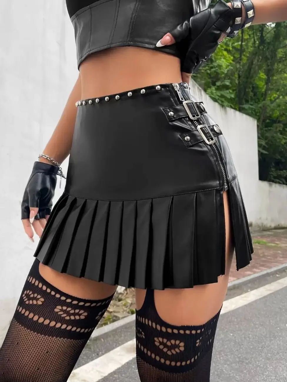 Women's Studded Buckle Detail Pleated Faux Leather Mini Skirt with Side Zipper for Casual and Going-Out Outfits