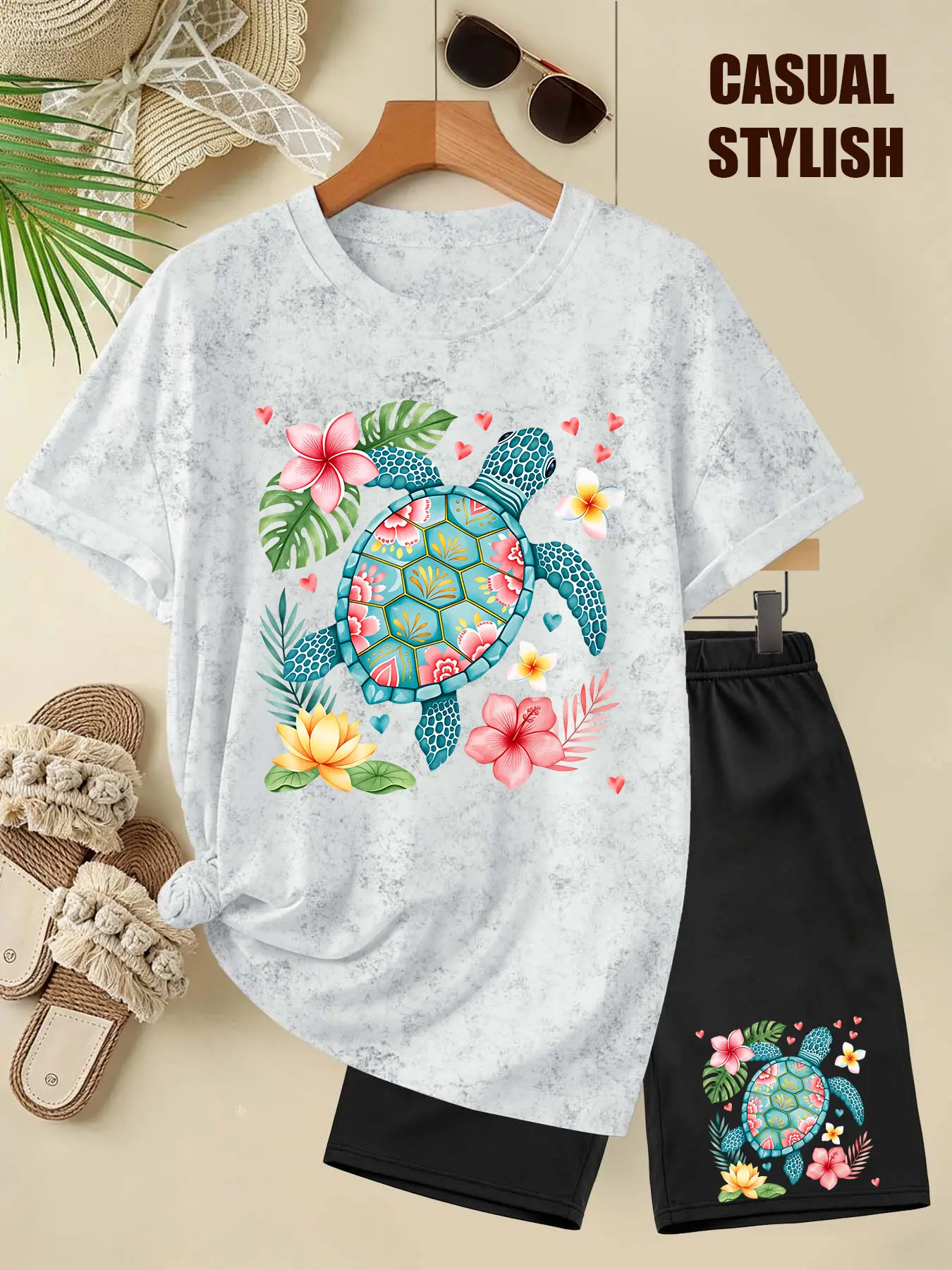 Women's Washed Two-Piece Set (T-Shirt + Shorts), Round Neck, Tropical Floral Turtle Print, Multiple Colors Available, Machine Washable, Spring & Summer, Soft Skin-Friendly Fabric, Daily Versatile, Casual Fashion Design