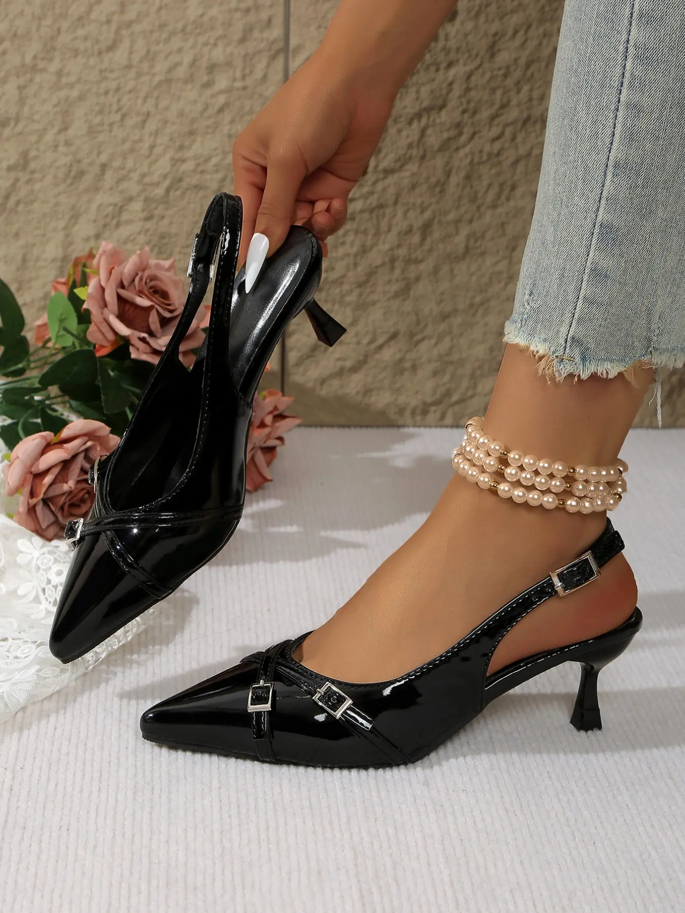 Summer fashion high-heeled sandals for women, with pointed and slender heel design, fashionable and sexy women's sandals, Trendy Sandals, perfect shoes for parties, weddings, Valentine's Day, Party Footwear, Elegant Fashionable Sandals