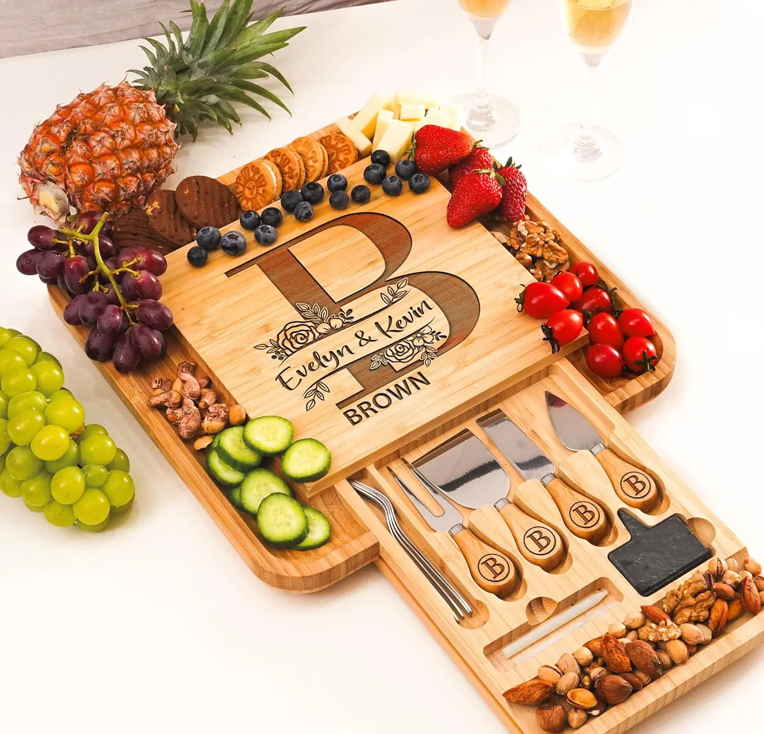 Personalized Charcuterie Board Gifts Set Custom Large Cheese Board with Monogram for Wedding Anniversary Birthday Housewarming Engagement Party New Home Gift Couple Fathers Day Christmas