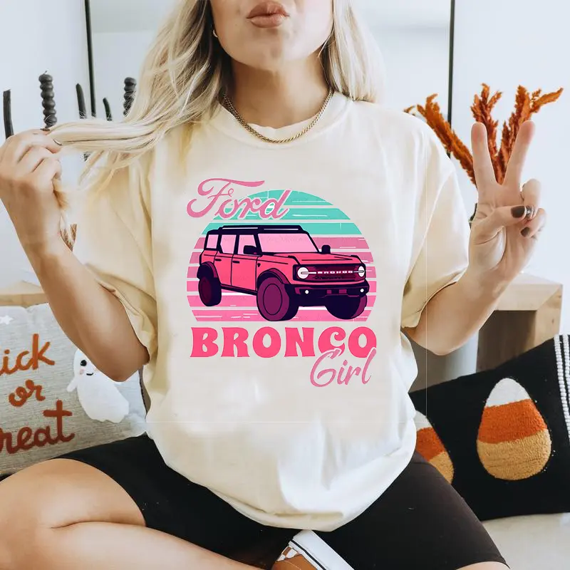 Ford Bronco Girl T-Shirt, Retro Pink Bronco Graphic Tee, Women's Vintage Car Shirt, Off-Road SUV Fan Top, Cute Bronco Lover Apparel, Gift for Her