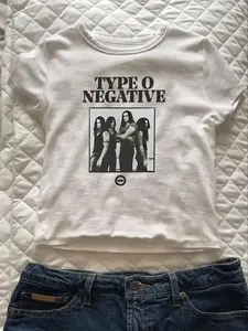 Women's Type O Negative T-shirt, Y2K Style Crew Neck Short Sleeve T-shirt for Daily Wear, Casual Chic Women's Top for All Seasons, Summer, Womenswear
