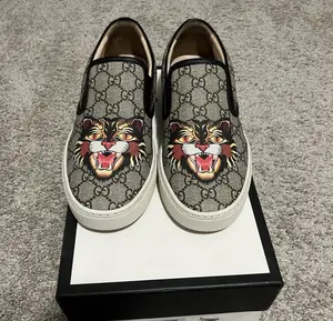 Size 9 Men’s Gucci sneakers