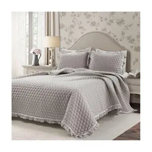 Lush Decor Ella Ruffle Lace Quilt 3-pc Set King