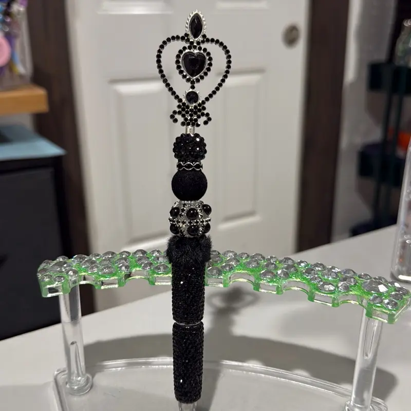 Beautiful bling pens