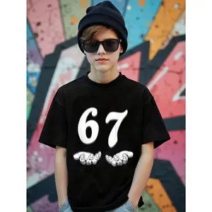 Tween Boys Casual Stylish Funny "67" Graphic Print Short Sleeve Round Neck T-Shirt, Suitable For Outings, Black Short Sleeve Top "Six Seven" Top, Suitable For Summer And All Seasons