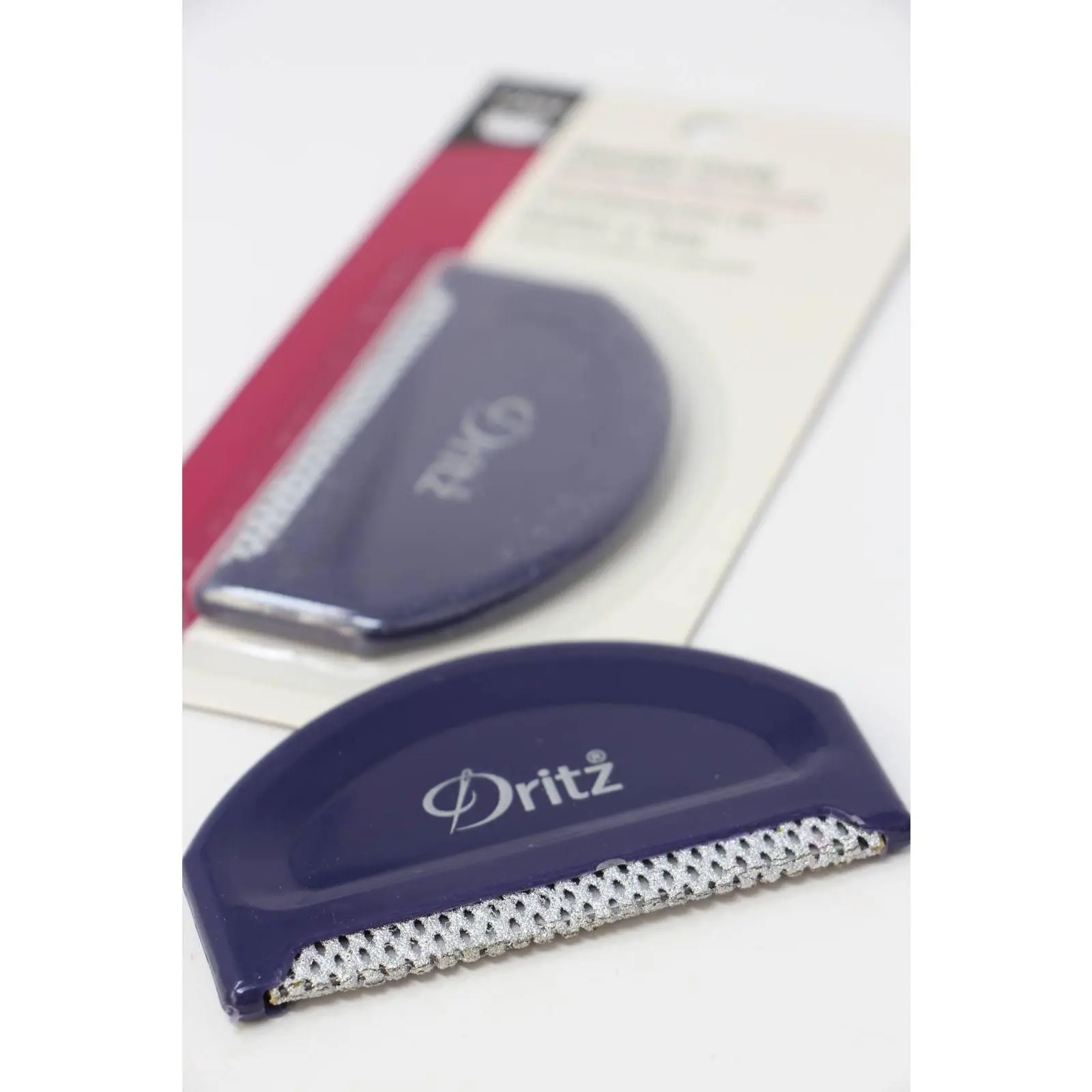 Knitting Accessories - Dritz Sweater Comb