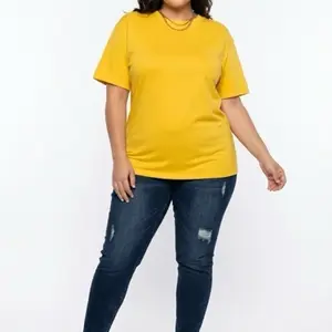 Clarita014-Women's Basic Oversize T-Shirt