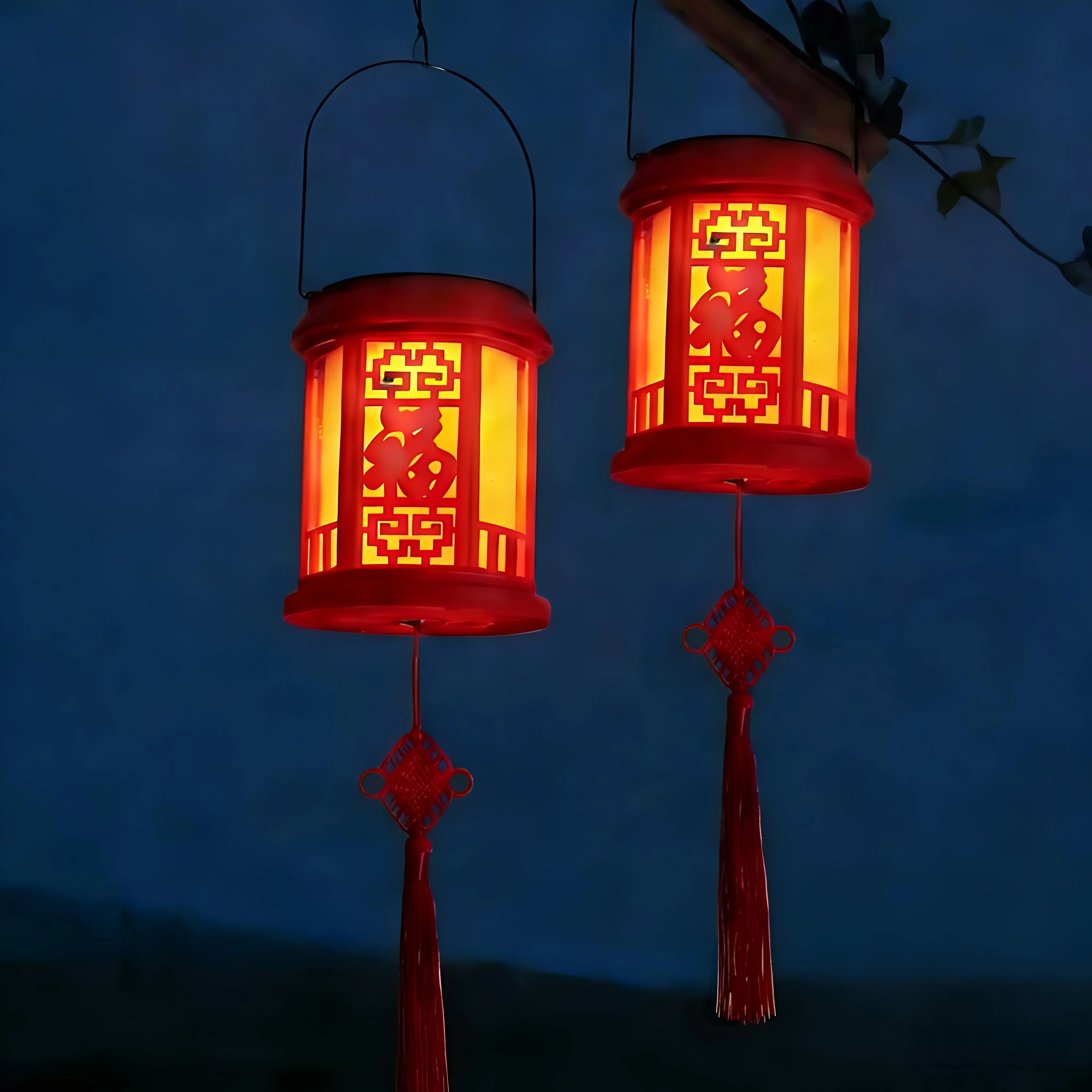 Red Festive Lanterns (2-Pack) - Solar-Powered, Sunlight Charges, Waterproof IP65, ABS Plastic, LED Lights, Outdoor Hanging Home Decor for New Year, Spring Festival