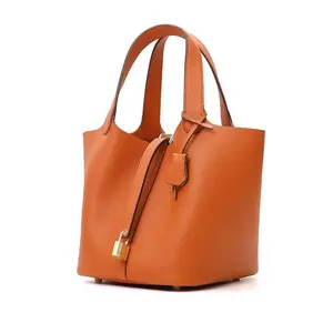 2025 Large-Sized 22" Shopping Bucket Bag, a versatile and fashionable handbag for women. Leather Satchel Purse