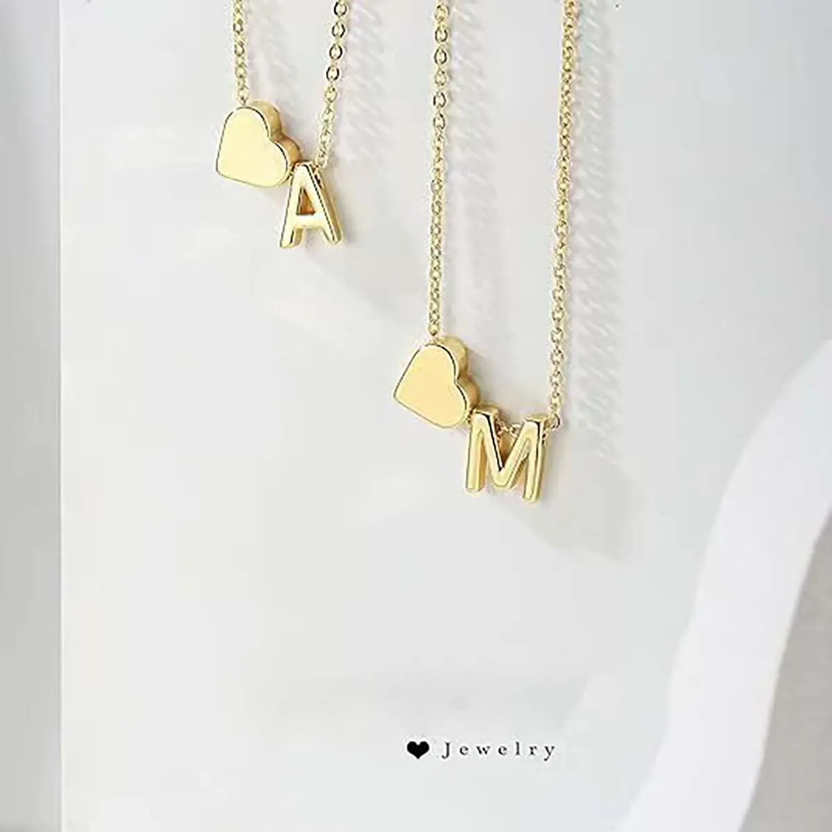 Elegant Personalized Necklace with Dainty Heart-Shaped Pendant & Gemstone Accent, Adjustable Clavicle Chain for Women, Perfect Fit for Daily Wear & Layering, Heart Style Chain, Female, Metal Coating