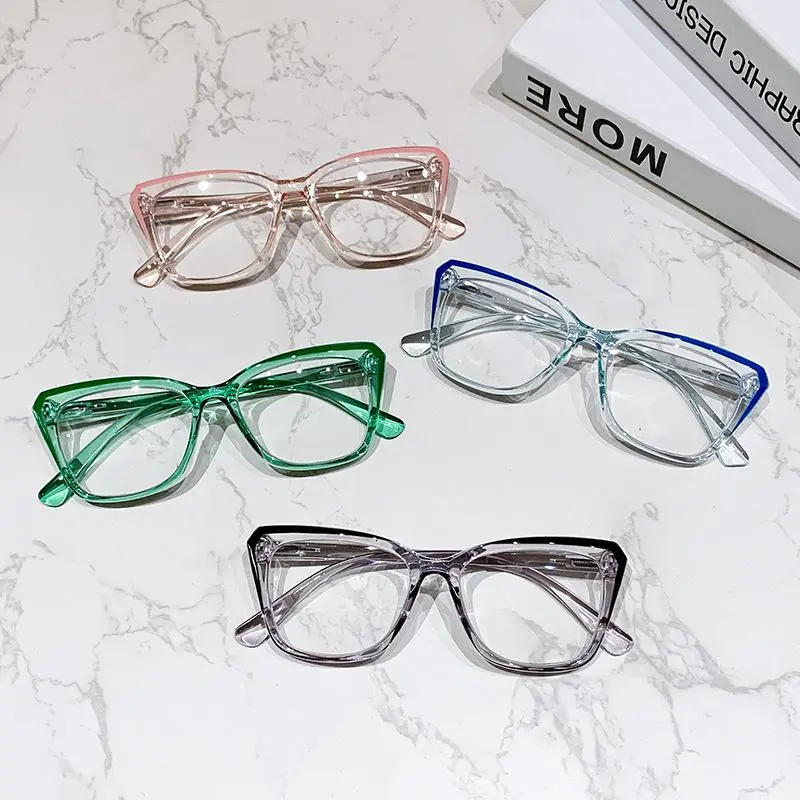 Unisex Progressive Multifocal Reading Eyeglasses - Single Item, Transparent Full-Rim Square PC Frames, Anti-Bluelight Transition Lenses, High-Quality Fashion Accessory Eyewear, Self-Tinting Non-Prescription Glasses, Transparent Non-Prescription Glasses