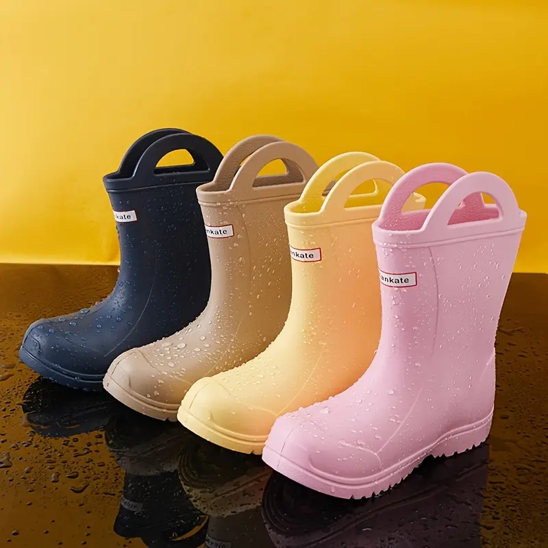 Lightweight, Non-Slip Rain Boots with a Durable And Comfortable Sole, Stylish for Boys And Girls, Featuring a Handle Design for Easy Cleaning, Suitable for Outdoor Leisure, Hiking, Beach, Rainy Days, And Stream Walking
