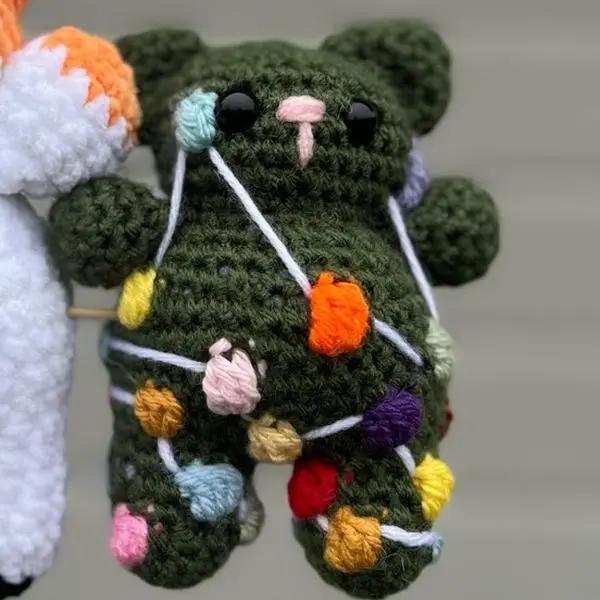 Tree kitty Tree kitty