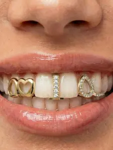 Heart Cutout Dual-Color Teeth Guards, Teeth Brace, Daily Street Style Cool Matte Hip-Hop Accessory, Versatile Cross-Border Fashion Jewelry