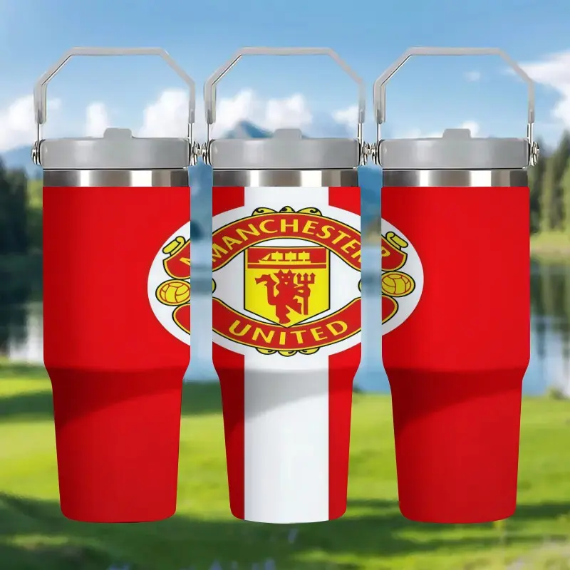 1pc 30oz Stainless Steel Insulated Mug, Insulated Tumbler, a portable water bottle for Manchester United fans, featuring a handle and straw, perfect for coffee, tea, and cold drinks, a personalized birthday/holiday gift, ideal for outdoor camping