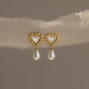 Pearl Heart Beaded Drop Studs by Caitlyn Minimalist - Dangling Pearl Statement Stud Earrings - Vintage Jewelry - Gift for Her