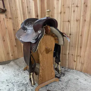 Used Simco Pleasure Saddle, 15.5" Seat