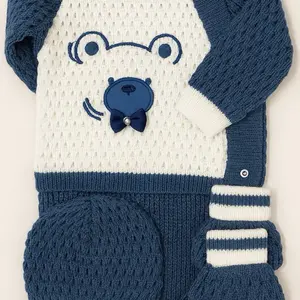 Conjunto tejidos para invierno