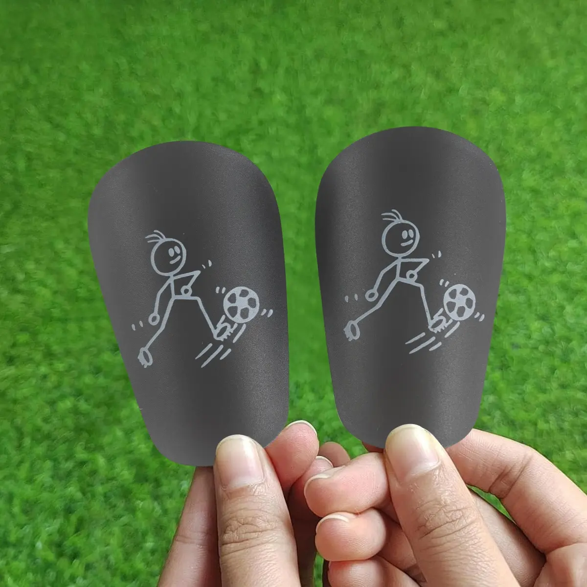 1 pair of mini master football inserts, comfortable fit to the legs, lightweight, Portable football equipment, suitable for men and women, football training and matches, Soccer Training Equipment, Football Accessories
