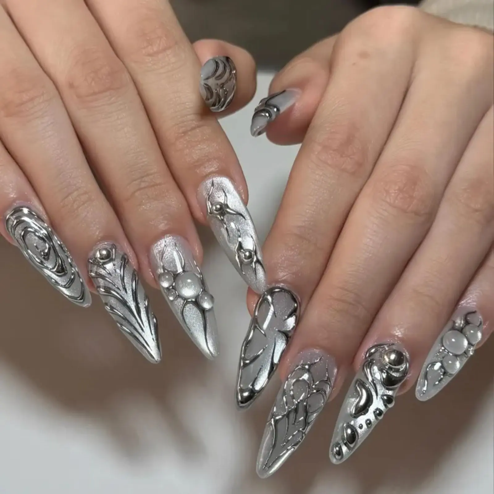 Luxury Chrome Silver Press On Nails, 3D Fluid Metallic Nail Art, Cyberpunk Chrome Nails, Y2K Chrome Nail Art, Reusable Cyber Y2K Nail Set