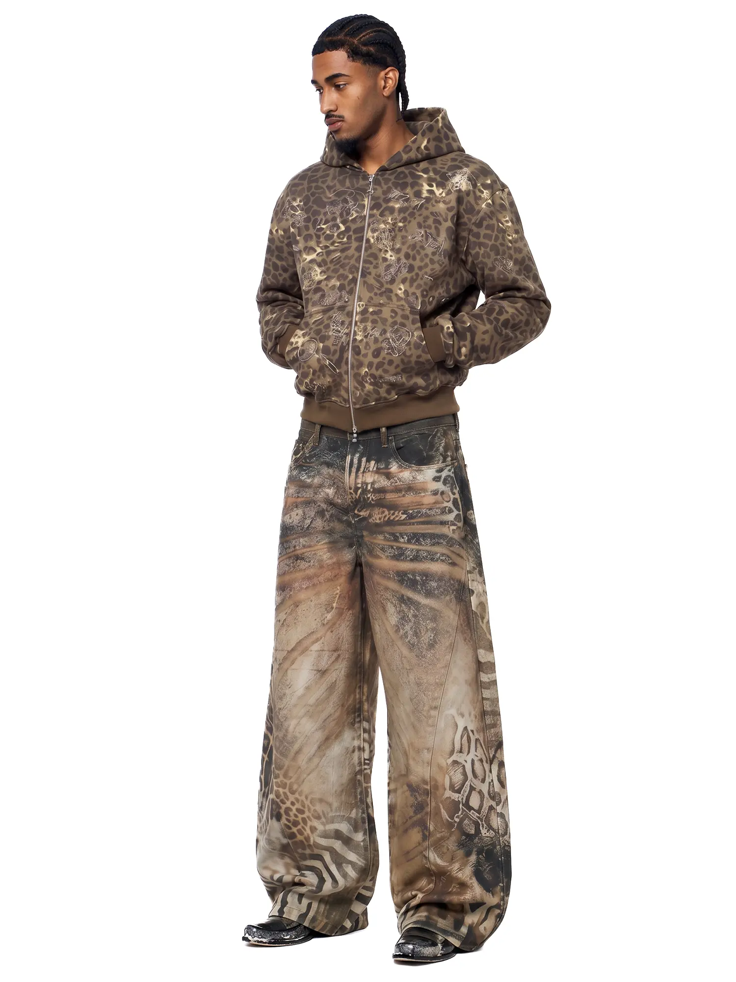 FDR 100% Cotton Unisex Baggy Leopard Print Jeans, Retro Animal Print Wide Leg Denim Pants, Relaxed Fit Vintage Streetwear, Soft Washed Denim with Pockets for Everyday Casual Wear and Skate Style, Fashion Apparel, Clothes