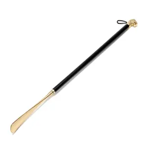 72cm Extra Long Metal Lion Head Shoe Horn | No Bending Shoe Helper For Seniors & Pregnant