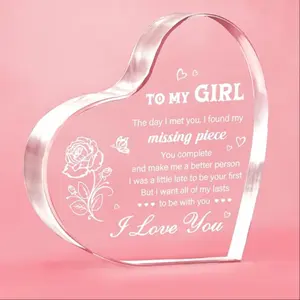 Heart-Shaped Acrylic Gifts, Decorative Plaque, Acrylic Desktop Decoration, Heart Ornaments, Creative Birthday Present for Girlfriend ,Mom，dad，grandma, I Love You Presents for Her, Mather's Day,Father's Day,Valentine's Day Christmas Gift