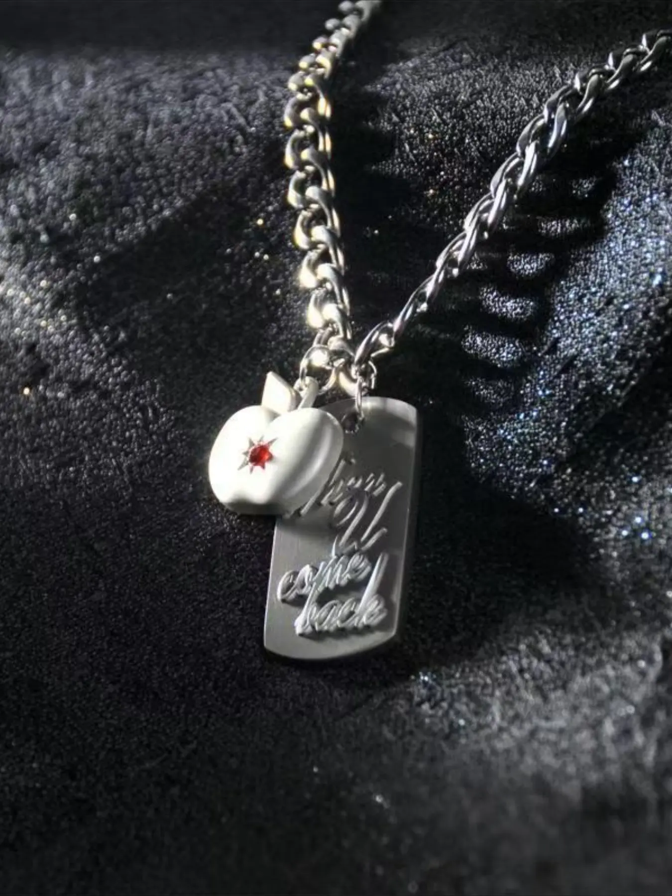 Love and Deep Space Xia Yizhi - Hip Hop Style Square Necklace, Metal Chain with Heart & Star Charms, Durable & Stylish Accessory for Men, Casual Jewelry|Heart Motif Pendant|Alloy Construction, Love Pendant Necklace