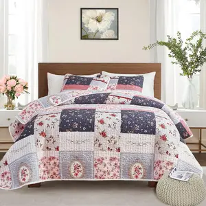 Patchwork Set Full/Queen Size, 3 Pieces Pink Purple Floral Summer Bedspread Coverlet Set, Soft Microfiber Lightweight Bed Cover for All Season (90" x 90", 1+ 2 Pillow Shams)