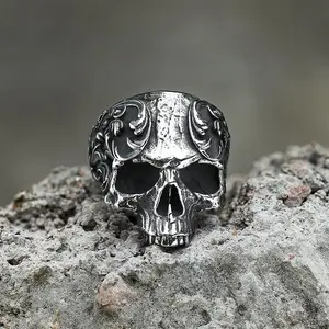 GTHIC Vintage Skull Ring – Stainless Steel Gothic Jewelry for Men & Women Birthday Gifts