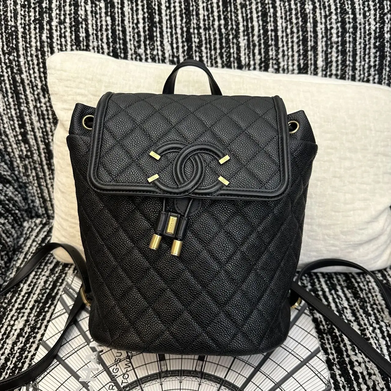 Pre-owned CHANEL Premium Grained Caviar Calfskin Leather Backpacks CC Filigree Backpack（47781186）
