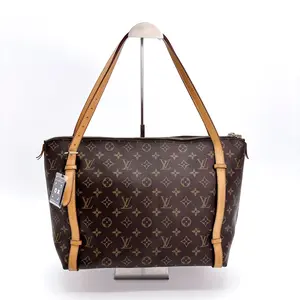 Pre-owned Louis Vuitton canvas Shoulder Bags Tuileries Handbag Monogram Canvas