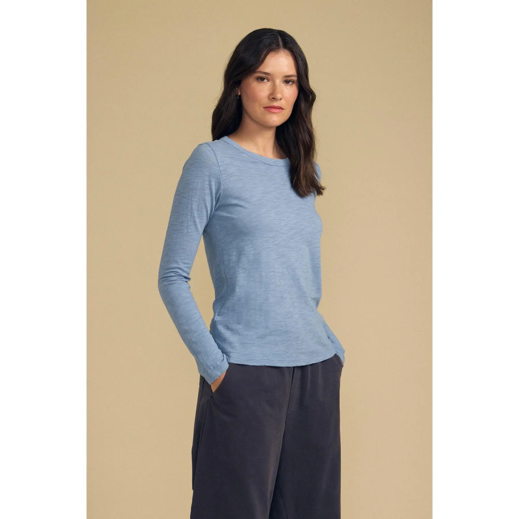 LIZZIE TEE