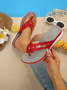 Summer New Slope Heel High Platform Sandals for Women, Thick Sole Rubber Heightening Breathable Open Toe Flip Flops, Metal Rhinestone Decor Beach Shoes, Embellished Sandal